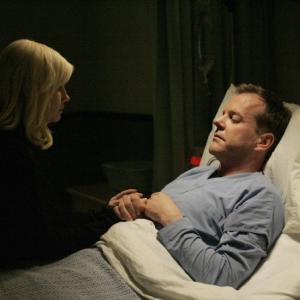 Still of Kiefer Sutherland and Elisha Cuthbert in 24 2001