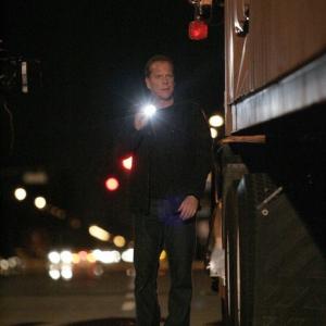 Still of Kiefer Sutherland in 24 (2001)