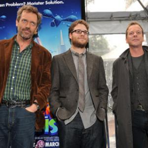 Kiefer Sutherland, Hugh Laurie and Seth Rogen at event of Monsters vs. Aliens (2009)