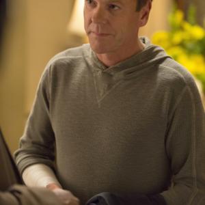 Still of Kiefer Sutherland in Touch (2012)