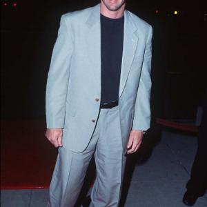 D.B. Sweeney at event of Michael (1996)