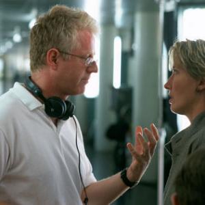Emma Thompson and Richard Curtis in Tegyvuoja meile 2003