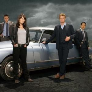 Robin Tunney Simon Baker Tim Kang Amanda Righetti and Owain Yeoman in Mentalistas 2008