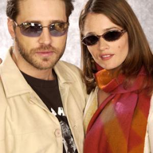 Jason Priestley and Robin Tunney at event of Cherish 2002