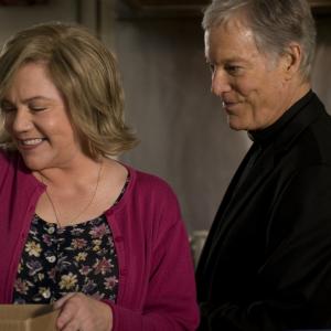 Still of Richard Chamberlain and Kathleen Turner in The Perfect Family 2011