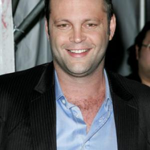 Vince Vaughn at event of Wedding Crashers 2005