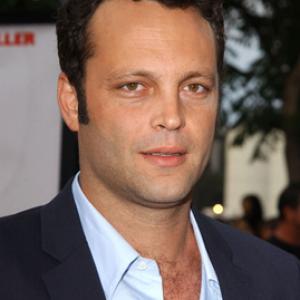 Vince Vaughn at event of Dodgeball A True Underdog Story 2004
