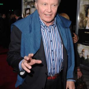 Jon Voight at event of Rendition 2007