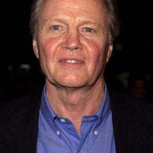 Jon Voight at event of Life as a House 2001