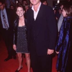 Bill Murray and Joanne Whalley at event of The Man Who Knew Too Little (1997)