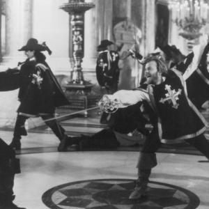 Still of Kiefer Sutherland and Michael Wincott in The Three Musketeers (1993)