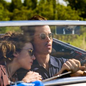 Still of Kate Winslet and Guy Pearce in Mildred Pierce (2011)
