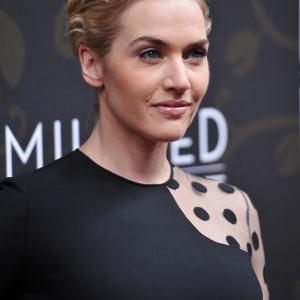 Kate Winslet at event of Mildred Pierce 2011