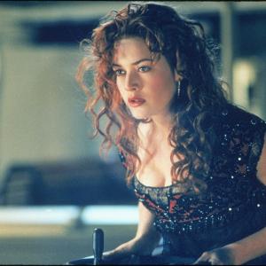 Still of Kate Winslet in Titanikas (1997)