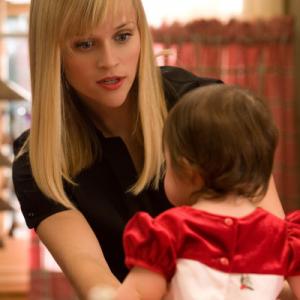 Still of Reese Witherspoon in Four Christmases 2008