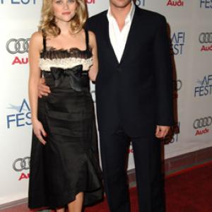 Ryan Phillippe and Reese Witherspoon at event of Ties jausmu riba 2005