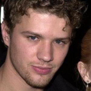 Ryan Phillippe and Reese Witherspoon at event of Antitrust 2001