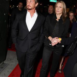 Sean Penn and Robin Wright at event of Milk 2008