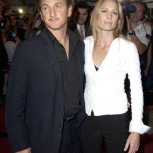 Sean Penn and Robin Wright at event of White Oleander (2002)