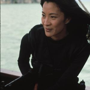 Still of Michelle Yeoh in Rytojus niekada nemirsta (1997)