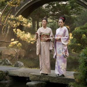 Still of Michelle Yeoh and Ziyi Zhang in Memoirs of a Geisha 2005