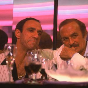 Still of F Murray Abraham and Robert Loggia in Scarface 1983