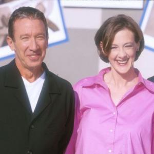 Joan Cusack and Tim Allen at event of Zaislu istorija 2 1999