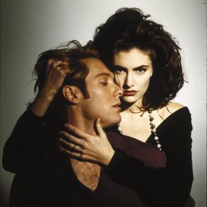 Still of James Spader and Mädchen Amick in Dream Lover (1993)