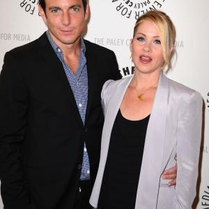 Christina Applegate and Will Arnett at event of Up All Night (2011)