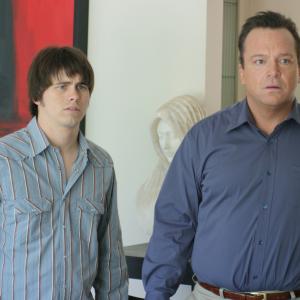 Still of Tom Arnold and Jason Ritter in Happy Endings (2005)
