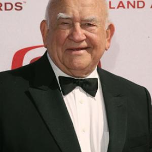 Edward Asner at event of The 6th Annual TV Land Awards (2008)
