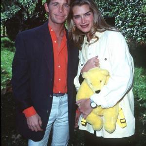 Brooke Shields and Christopher Atkins