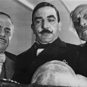 Still of Martin Balsam, Albert Finney and George Coulouris in Murder on the Orient Express (1974)