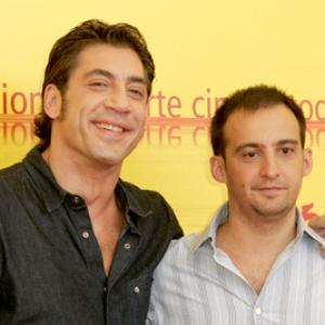 Javier Bardem and Alejandro Amenbar at event of Mar adentro 2004