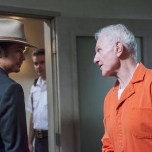Still of Raymond J Barry and Timothy Olyphant in Justified 2010