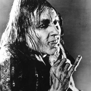 Still of John Barrymore in Dr. Jekyll and Mr. Hyde (1920)