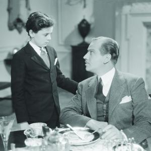 Still of Freddie Bartholomew and Melvyn Douglas in Captains Courageous 1937