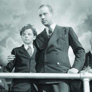 Still of Freddie Bartholomew and Melvyn Douglas in Captains Courageous 1937