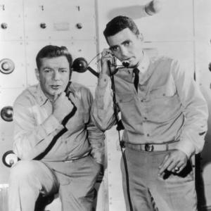 Still of Richard Basehart and David Hedison in Voyage to the Bottom of the Sea (1964)