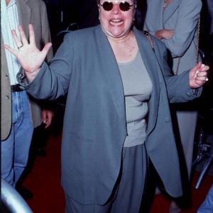 Kathy Bates at event of Mission Impossible 1996