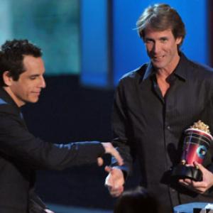 Michael Bay and Ben Stiller at event of 2008 MTV Movie Awards 2008