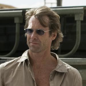 Still of Michael Bay in The Hitcher 2007