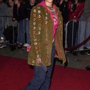 Jennifer Beals at event of All Access Front Row Backstage Live! 2001