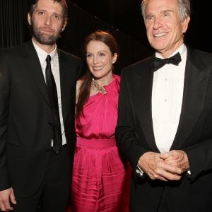 Julianne Moore, Warren Beatty and Bart Freundlich