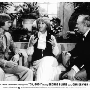 Still of John Denver Ralph Bellamy and Dinah Shore in Oh God! 1977