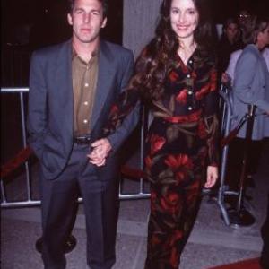 Madeleine Stowe and Brian Benben at event of Seven Years in Tibet (1997)