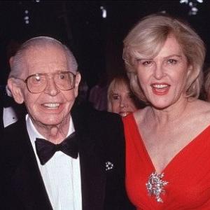 Milton Berle with wife Lorna Adams at his 90th Birthday party 1998