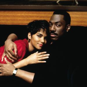 Still of Eddie Murphy and Halle Berry in Boomerang 1992