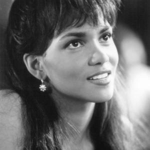 Still of Halle Berry in The Program (1993)