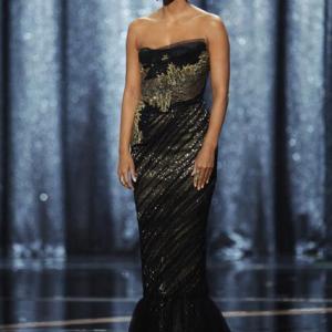 Still of Halle Berry in The 81st Annual Academy Awards 2009